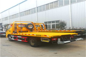 枝江附近拖车救援搭电